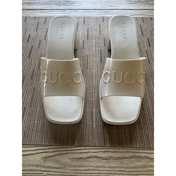 Gucci logo rubber slide sandal - Picture 6 of 6